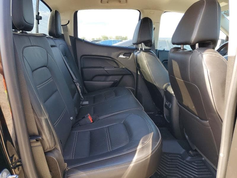 2017 GMC CANYON DENALI 10