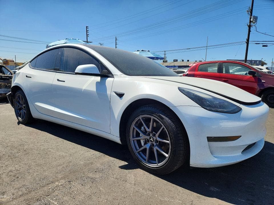 2023 TESLA MODEL 3 4