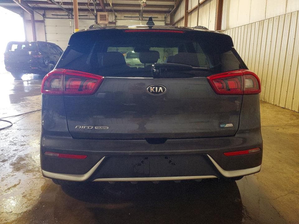2018 KIA NIRO EX 6