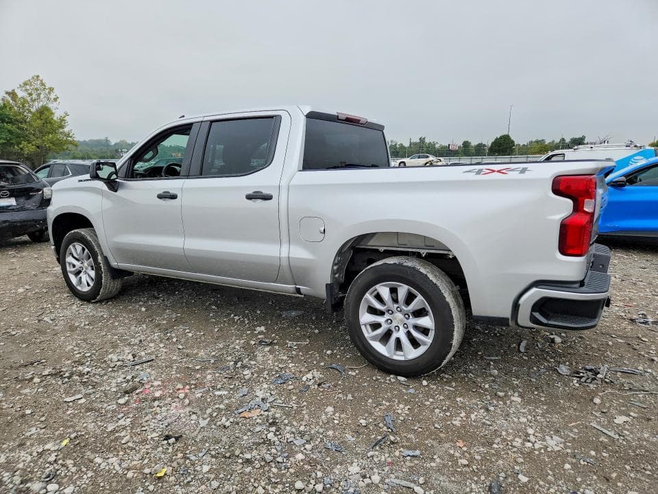 2021 CHEVROLET SILVERADO K1500 CUSTOM 2