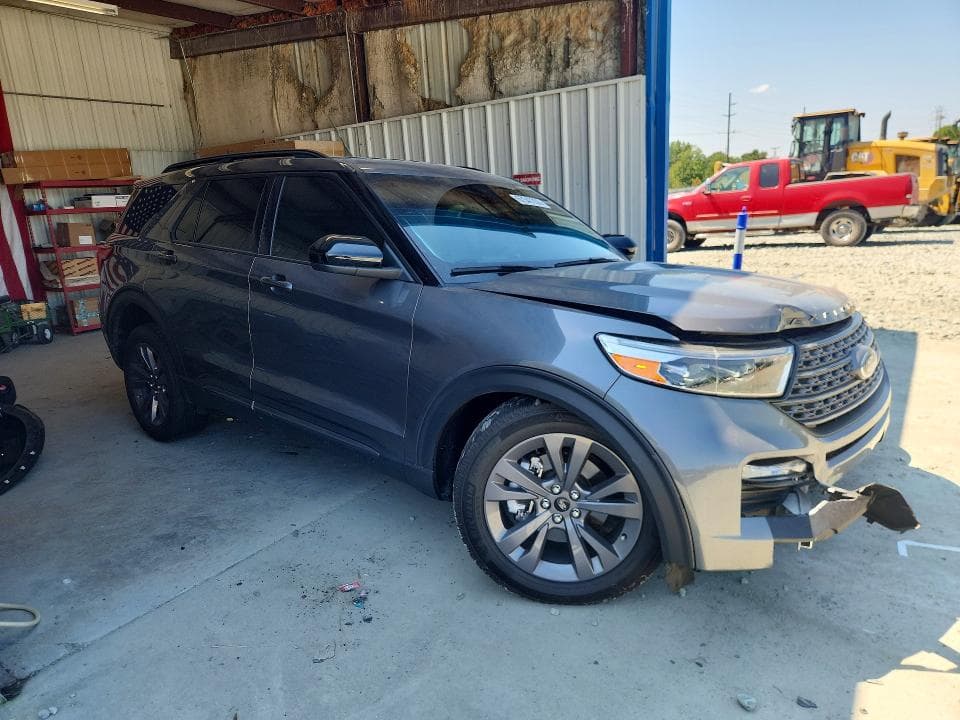2023 FORD EXPLORER XLT 4