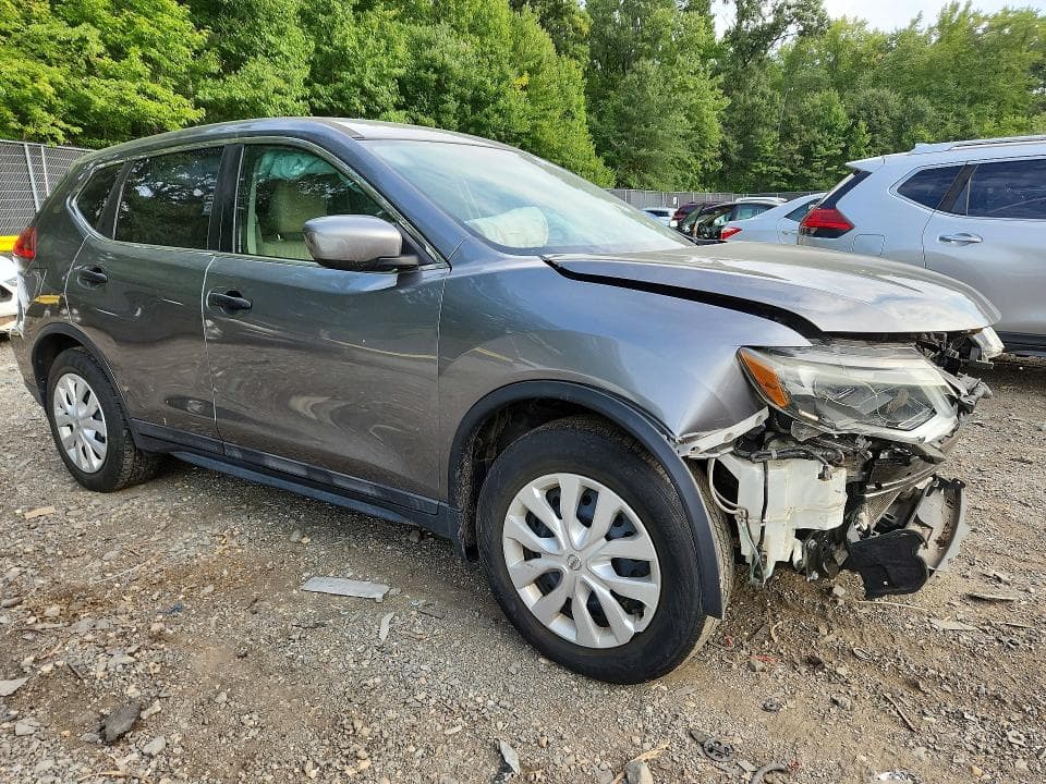 2017 NISSAN ROGUE S 4