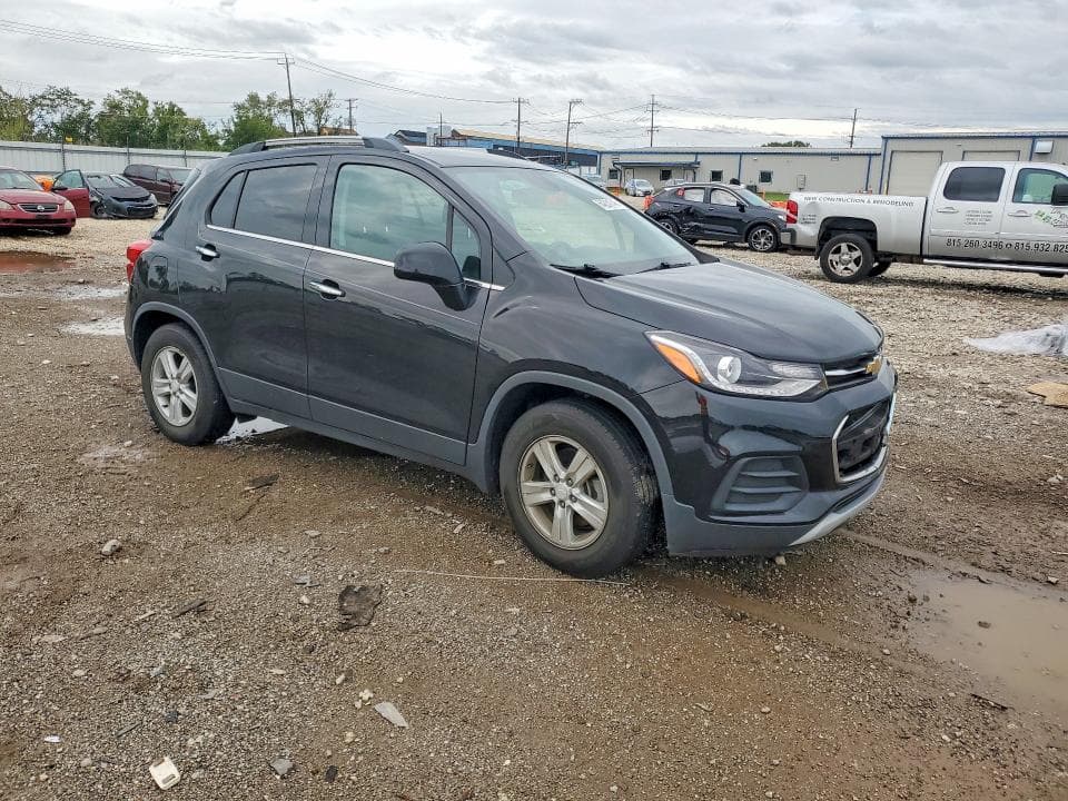 2020 CHEVROLET TRAX 1LT 4