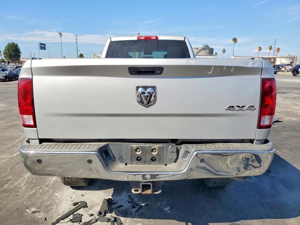 2018 RAM 2500 ST 6