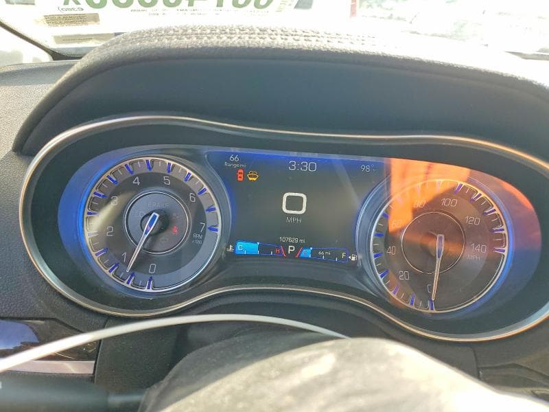 2017 CHRYSLER 300C 9