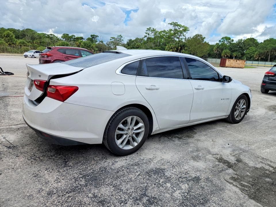 2018 CHEVROLET MALIBU LT 3
