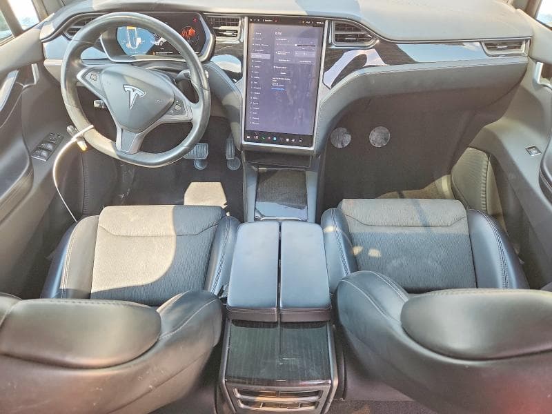 2018 TESLA MODEL X 8