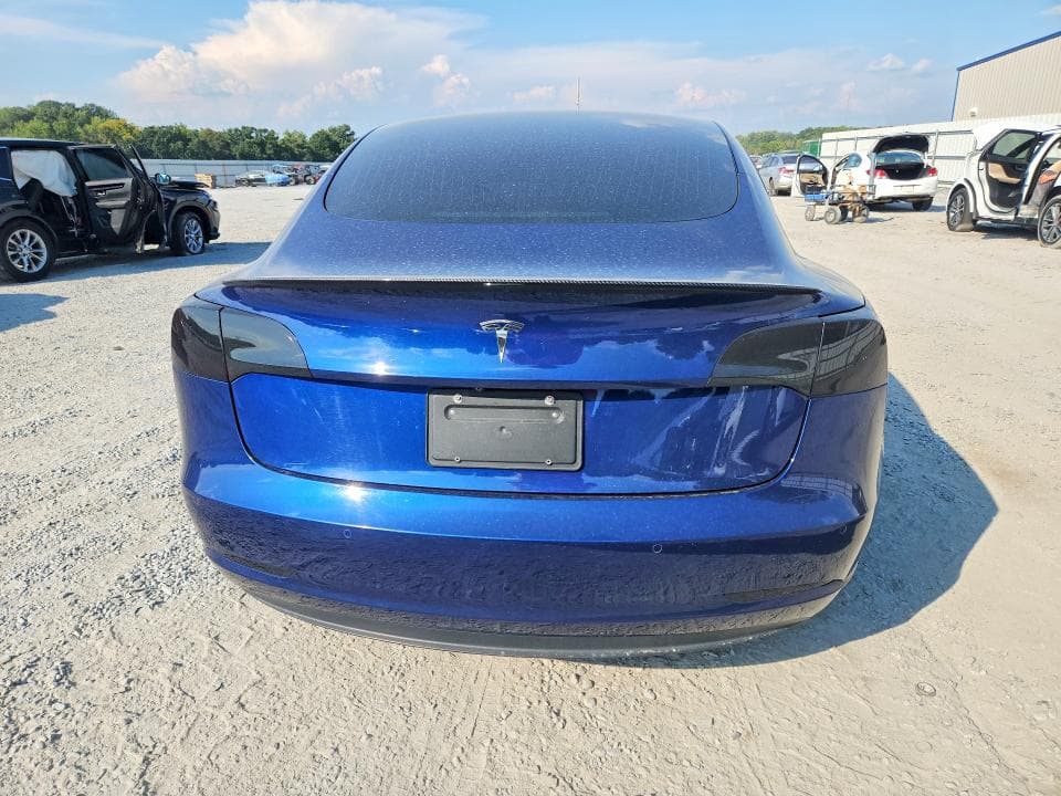 2019 TESLA MODEL 3 6
