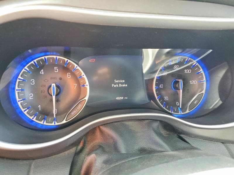 2024 CHRYSLER PACIFICA TOURING L 9