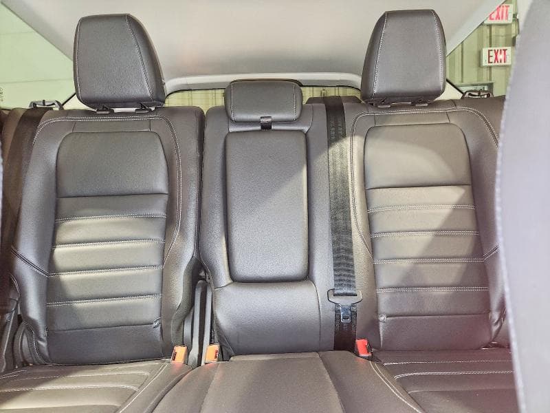 2017 FORD ESCAPE TITANIUM 10