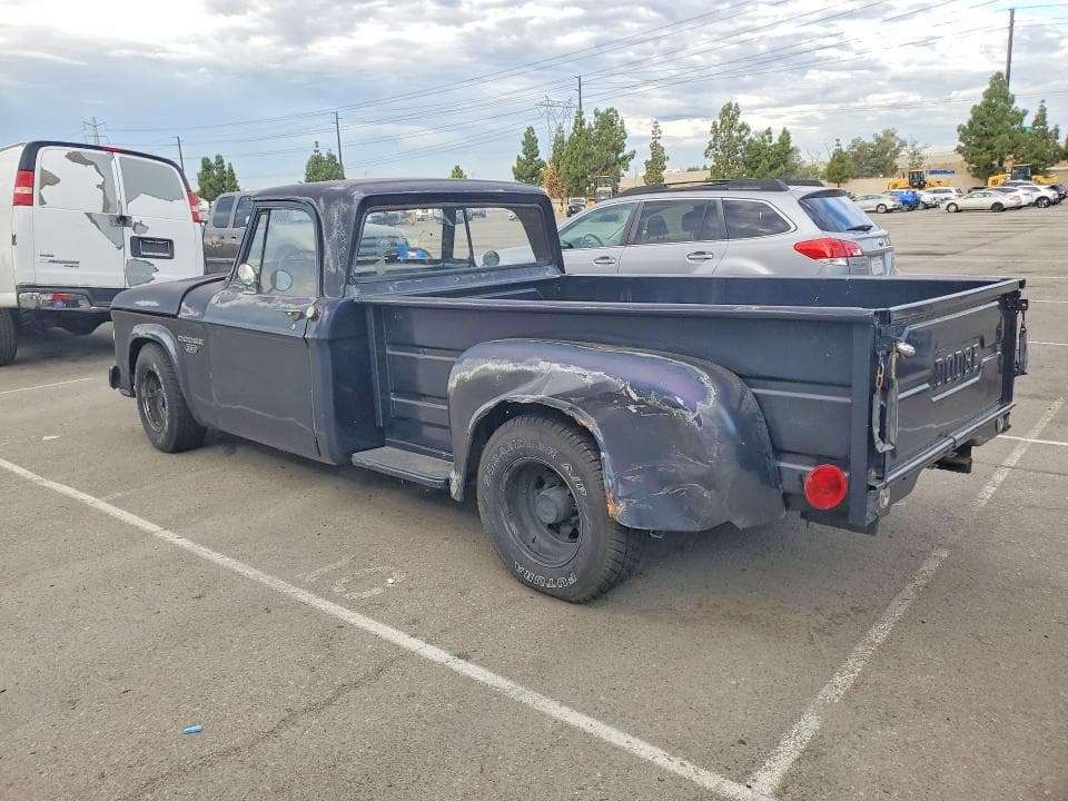 1967 DODGE D-200 2