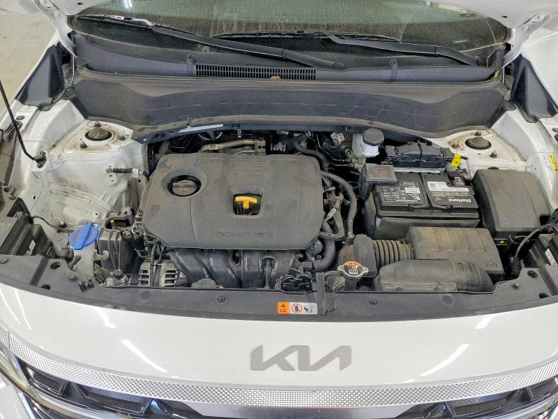 2024 KIA SELTOS S 12