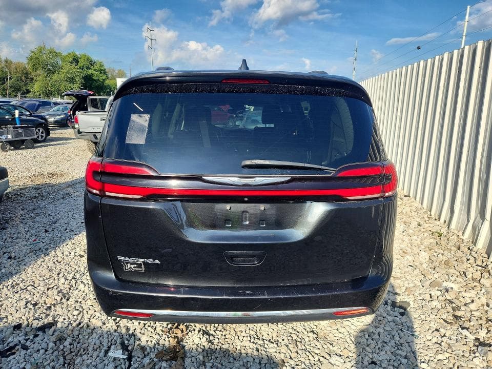 2022 CHRYSLER PACIFICA TOURING L 6