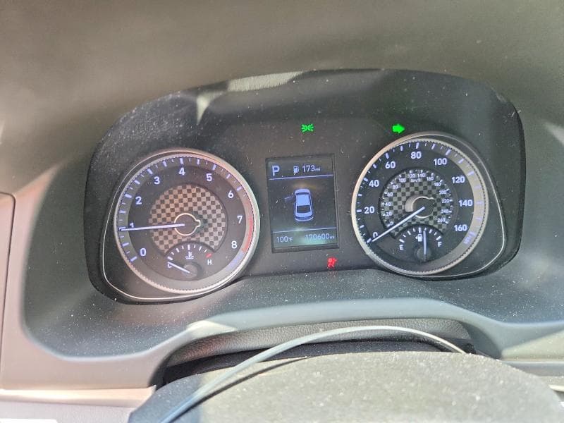2019 HYUNDAI ELANTRA SEL 9
