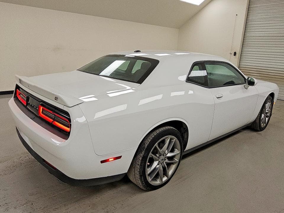 2022 DODGE CHALLENGER GT 3