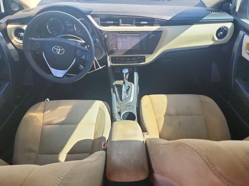 2017 TOYOTA COROLLA LE 8