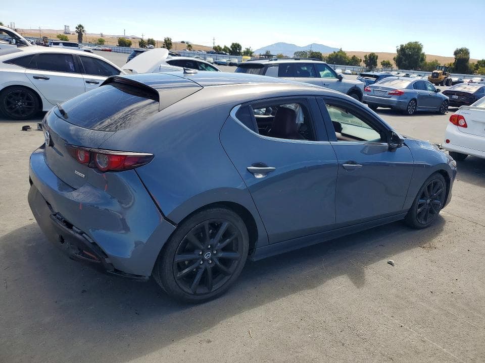 2020 MAZDA 3 PREMIUM 3