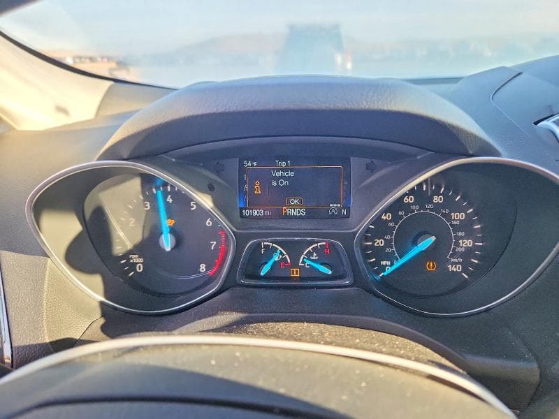 2019 FORD ESCAPE TITANIUM 9