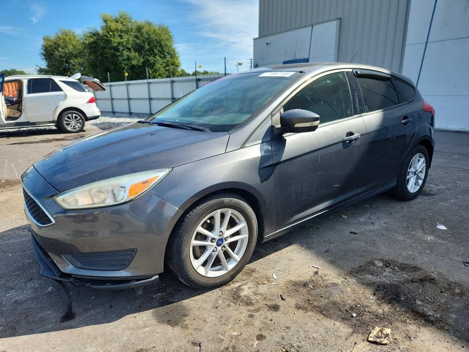 2017 FORD FOCUS SE