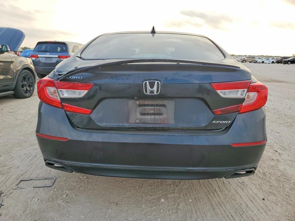 2019 HONDA ACCORD 6