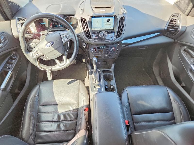 2017 FORD ESCAPE TITANIUM 8