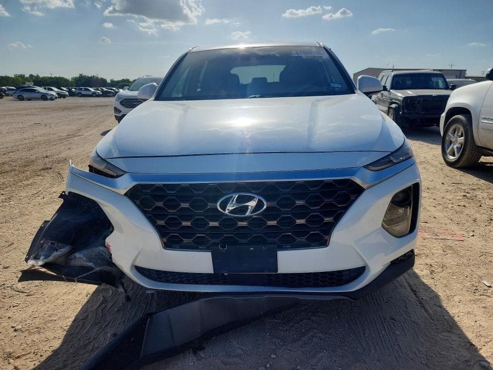 2019 HYUNDAI SANTA FE SE 5