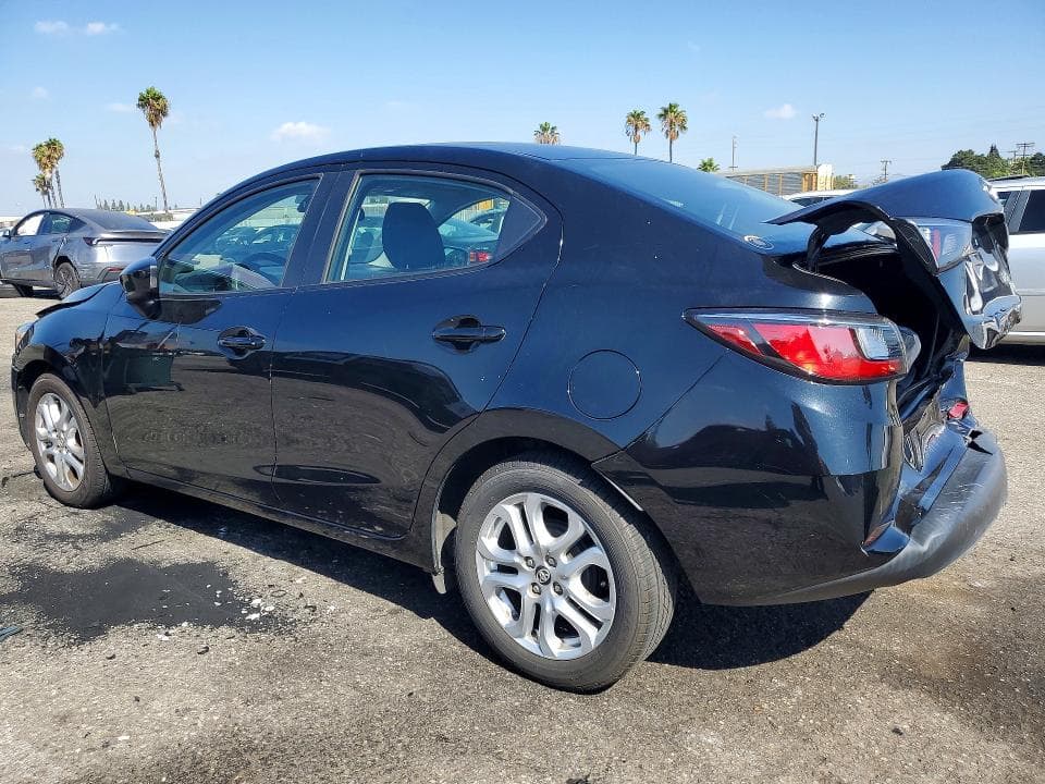 2018 TOYOTA YARIS IA BASE 2