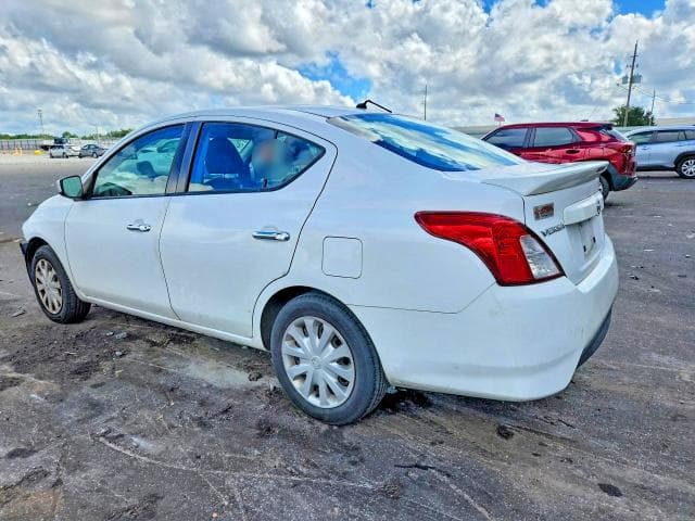 2017 NISSAN VERSA 1.6 SV 2
