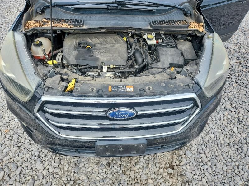 2017 FORD ESCAPE SE 11