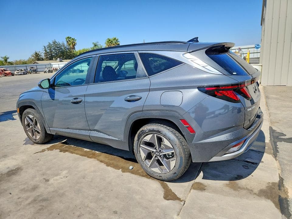2026 HYUNDAI TUCSON SEL 2