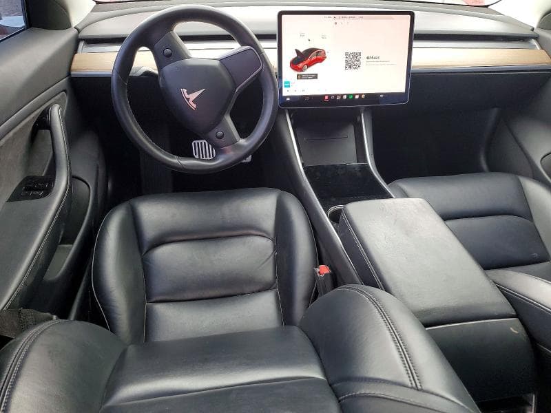 2019 TESLA MODEL 3 8