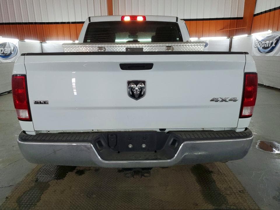 2023 RAM 1500 CLASSIC SLT 6
