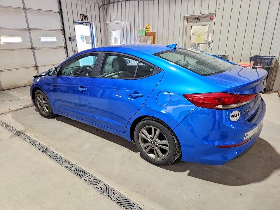 2017 HYUNDAI ELANTRA SE 2