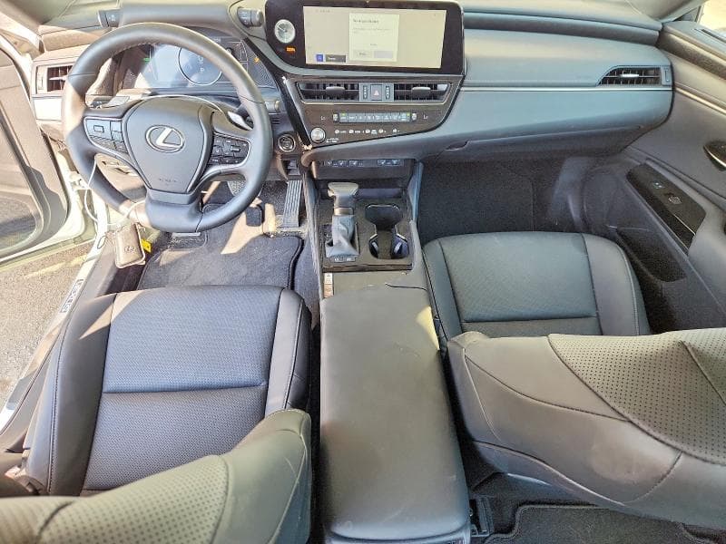 2024 LEXUS ES 300H BASE 8