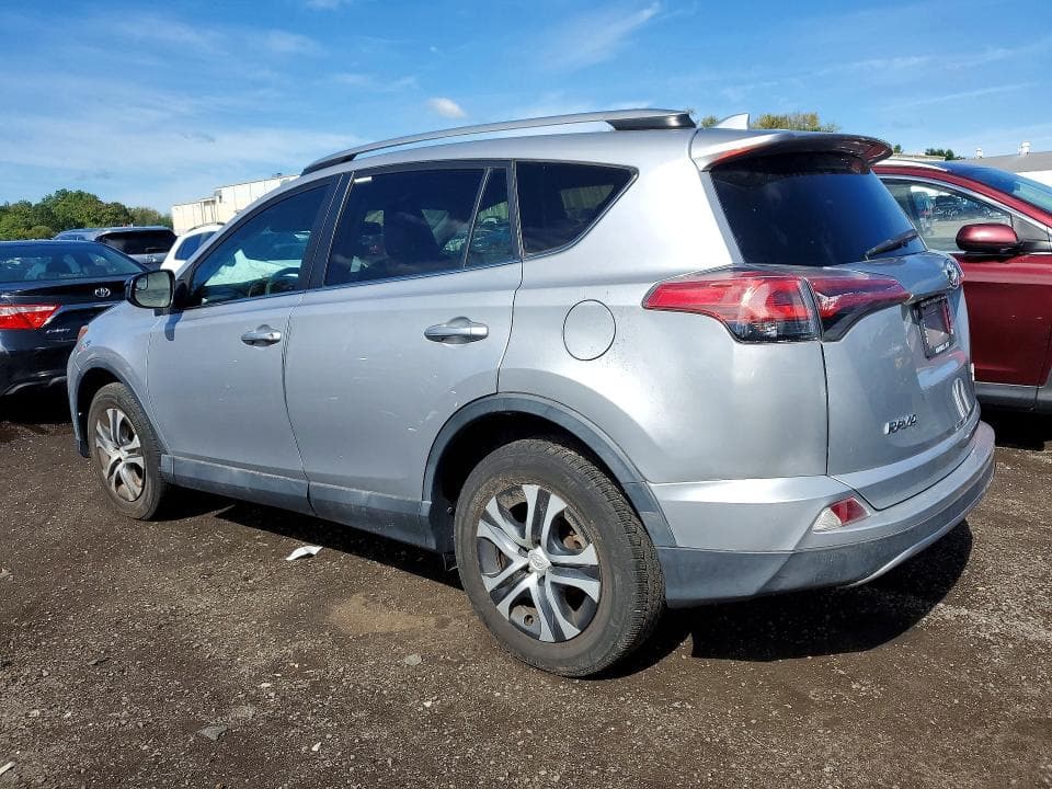 2017 TOYOTA RAV4 LE 2