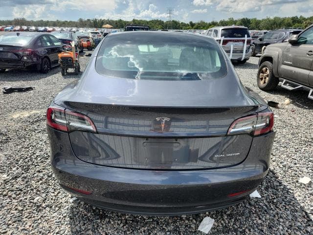 2018 TESLA MODEL 3 6