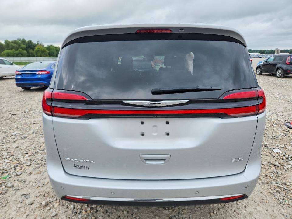 2022 CHRYSLER PACIFICA TOURING L 6