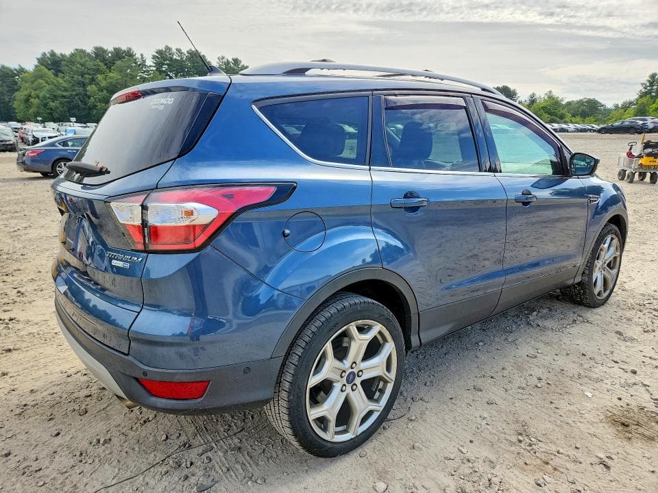 2018 FORD ESCAPE TITANIUM 3