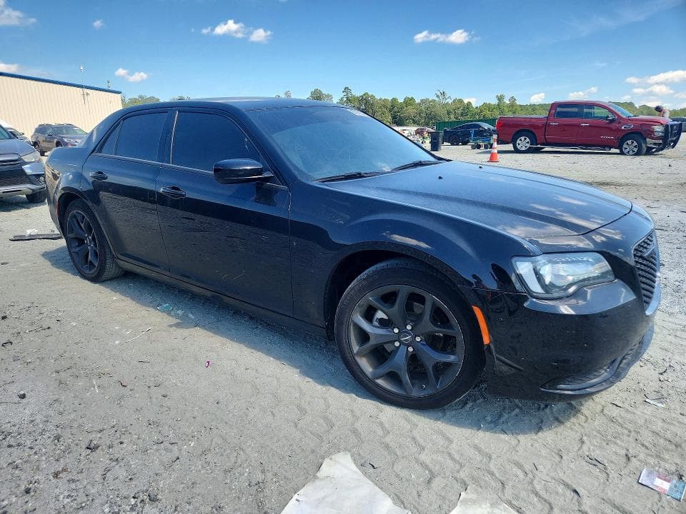 2023 CHRYSLER 300 TOURING 4