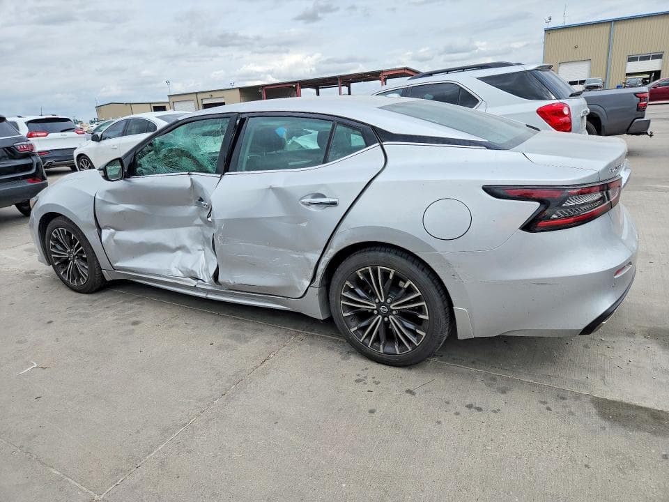 2020 NISSAN MAXIMA SV 2