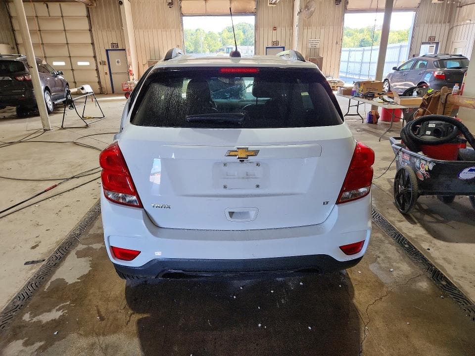 2019 CHEVROLET TRAX 1LT 6