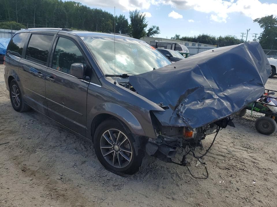 2017 DODGE GRAND CARAVAN SXT 4