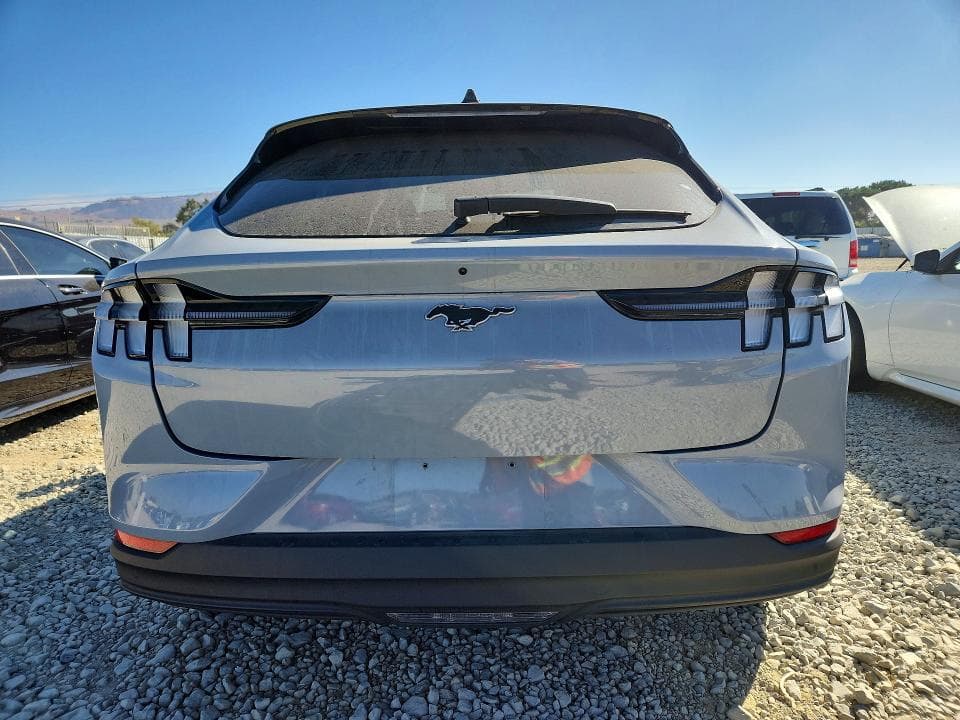 2025 FORD MUSTANG MACH-E PREMIUM 6