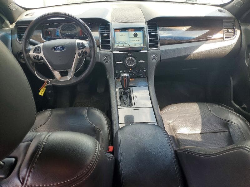 2018 FORD TAURUS LIMITED 8