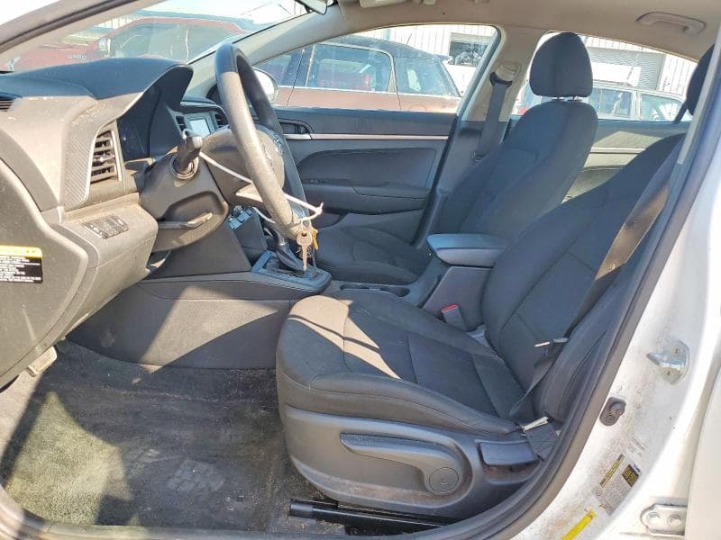2019 HYUNDAI ELANTRA SE 7
