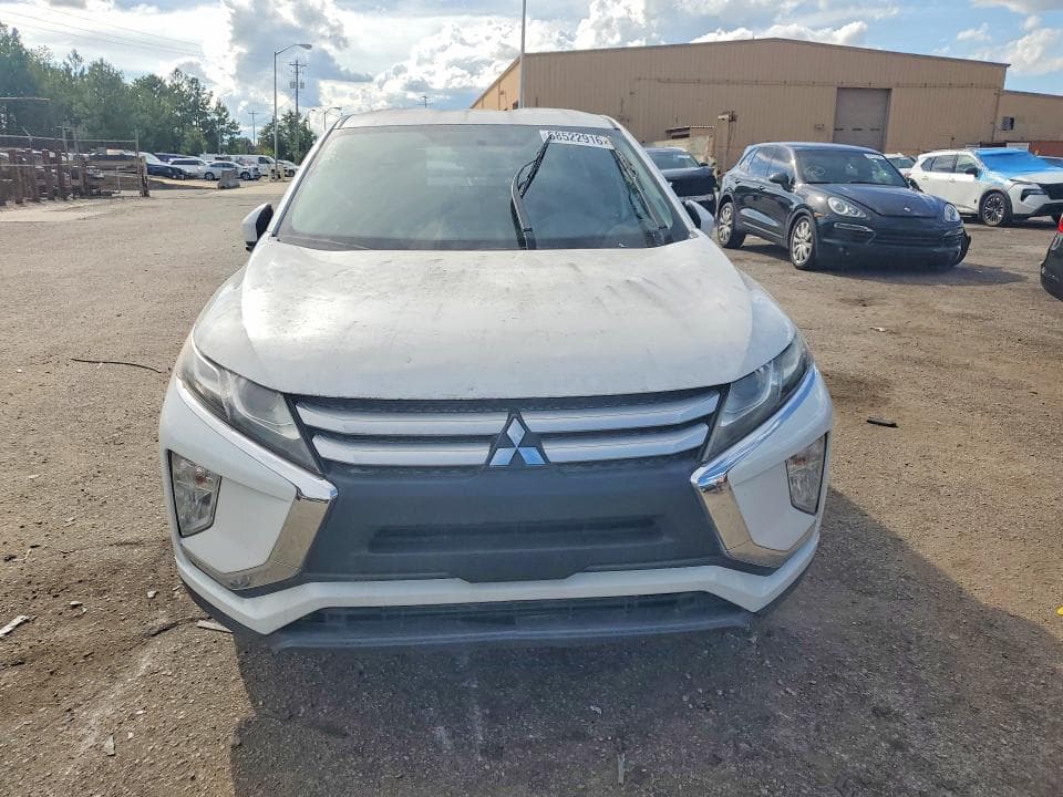 2018 MITSUBISHI ECLIPSE CROSS ES 5