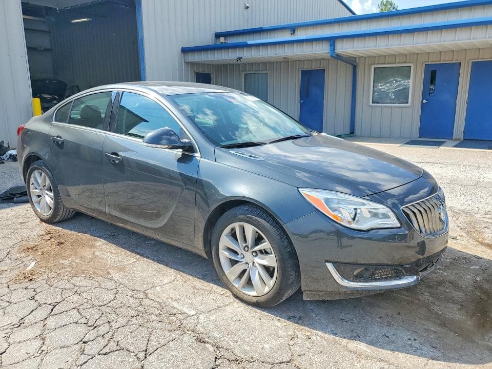 2017 BUICK REGAL 4