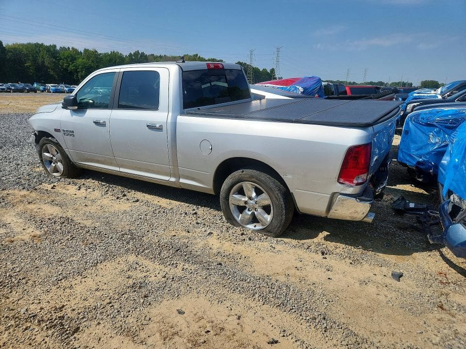 2017 RAM 1500 SLT 2