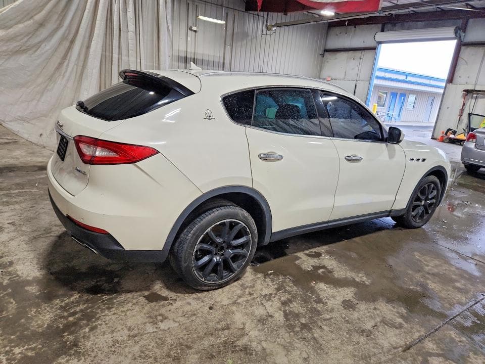 2017 MASERATI LEVANTE S 3