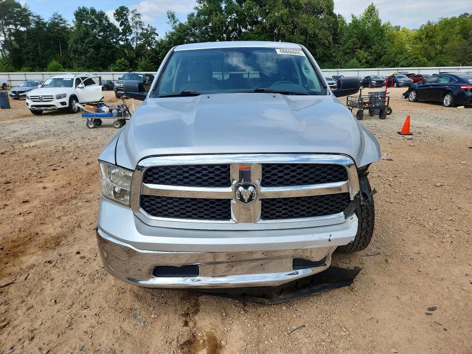 2017 RAM 1500 SLT 5